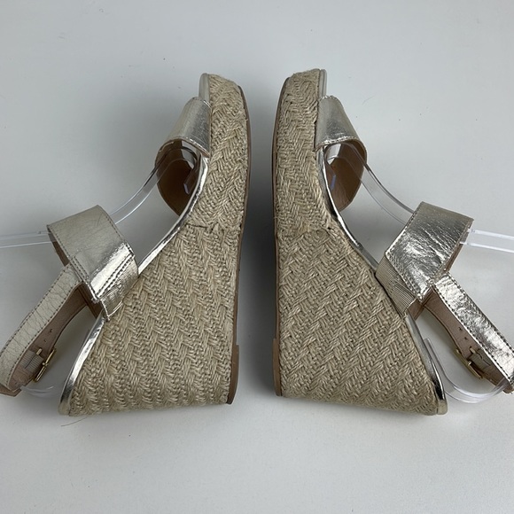 Montego Bay club metallic gold wedgies size 10. - Picture 11 of 15